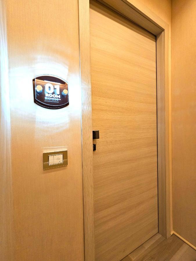 Astoria Supreme - Modern Boutique Bed & Breakfast *